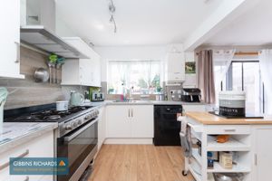 Kitchen/Diner- click for photo gallery